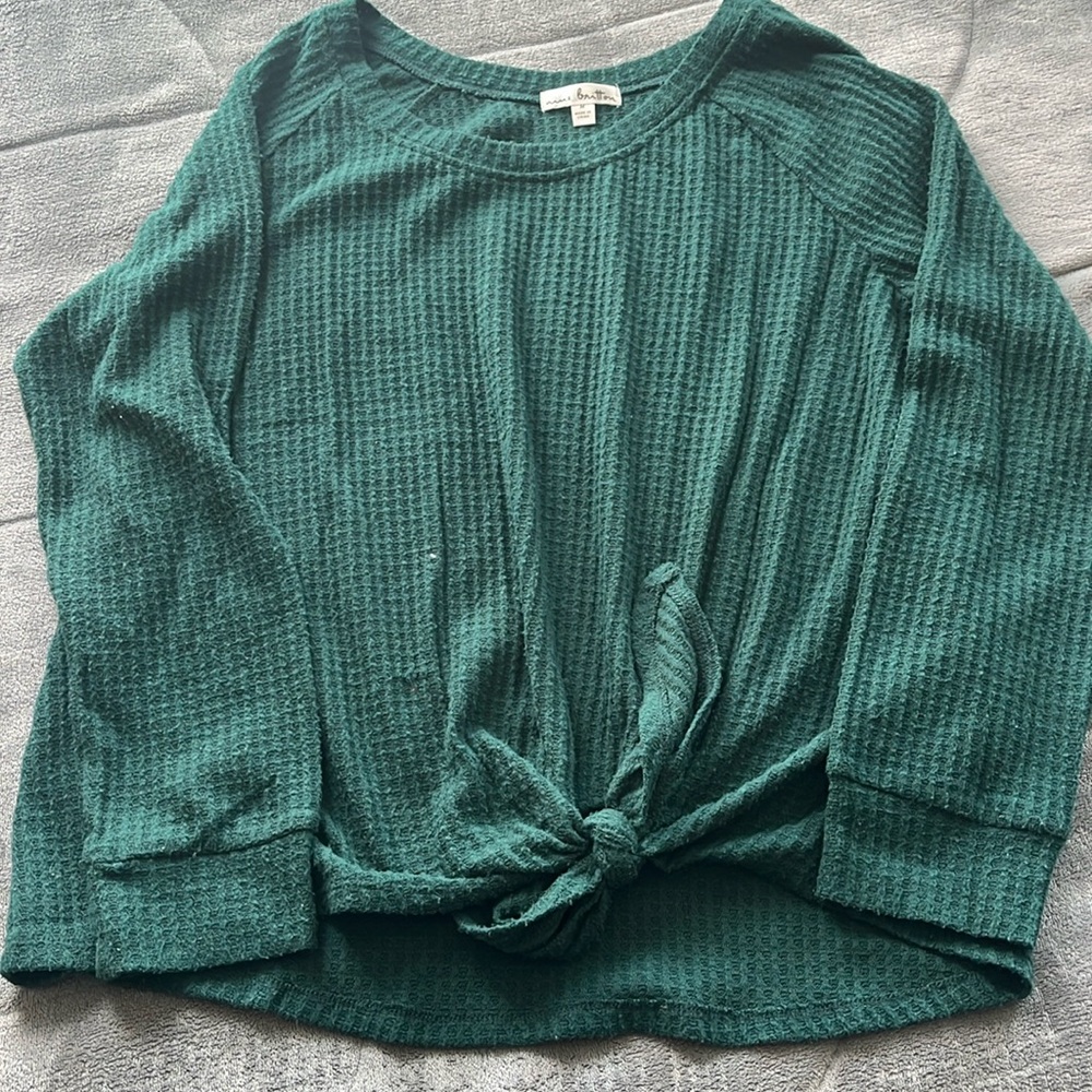 M forest green Nine Britton sweater